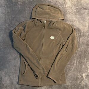 The North Face lightweight zipup women’s size Medium